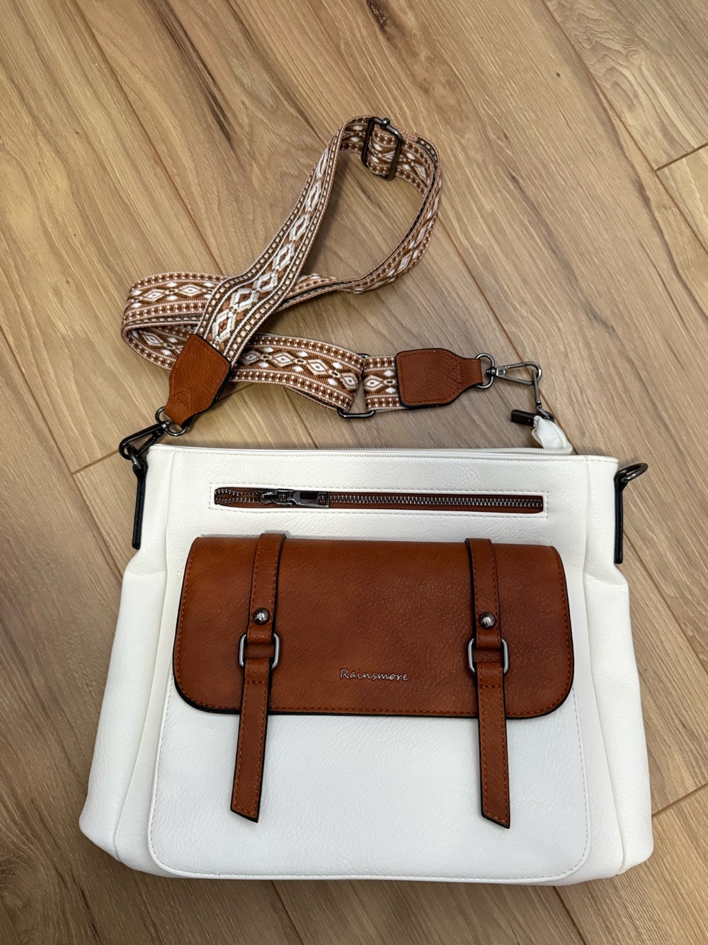 Rainsmore Crossbody Bag in White & Brown Brand New